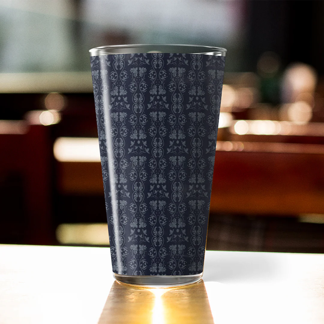 Belle Époque Pint Glass - Image 3
